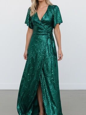NWT-IN- LOOM- BEAUTIFUL Sequin Wrap Maxi Dress in Emerald Green - Women